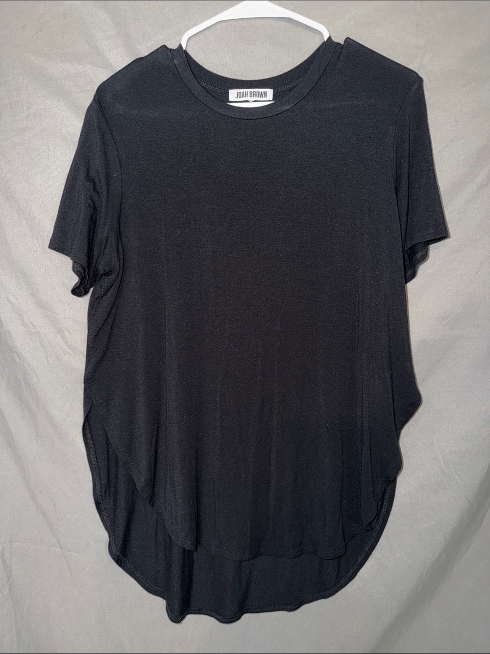 Joah Brown Black Short Sleeve Crewneck Tee with Curved Hem